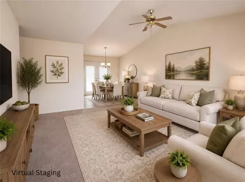 Living - 1367 Mtn Grove Rd, Branson, MO 65616 photo 1 of 5
