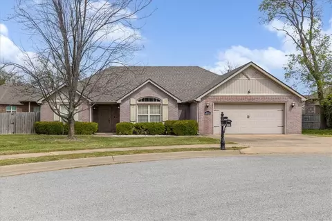 2010 Greenwood Cv, Pea Ridge, AR 72751