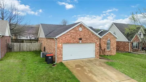 Exterior - 3391 Grainger Cir, Springdale, AR 72764 photo 6 of 7