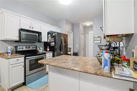 Kitchen - 3391 Grainger Cir, Springdale, AR 72764 photo 1 of 2
