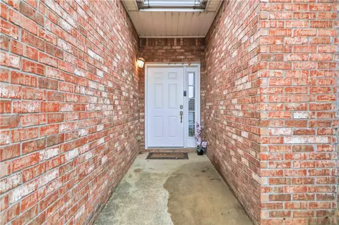Entry Way - 3391 Grainger Cir, Springdale, AR 72764 photo 1 of 3
