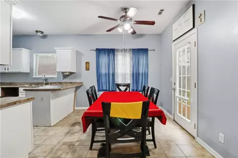 Dining - 3391 Grainger Cir, Springdale, AR 72764 photo 1 of 2