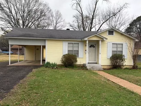 212 S Phoenix Ave, Russellville, AR 72801