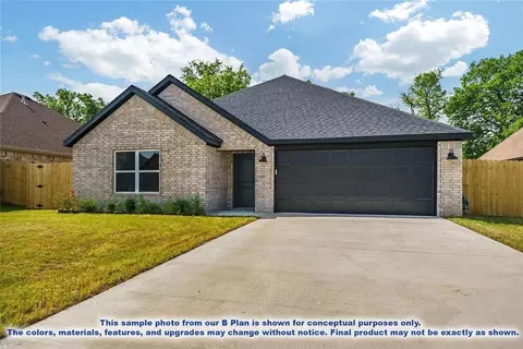 1020 Marquis Ave, Lowell, AR 72745
