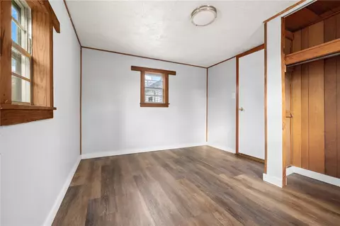 Bedroom - 712 S Ash St, Harrison, AR 72601 photo 2 of 4