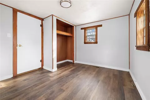 Bedroom - 712 S Ash St, Harrison, AR 72601 photo 1 of 4