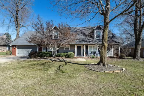 2292 Blue Mesa Dr, Fayetteville, AR 72703