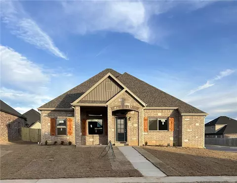 1120 Flat Rock St, Bentonville, AR 72713