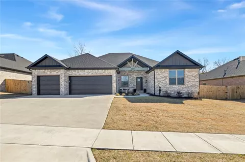 1339 Padova Ave, Springdale, AR 72762