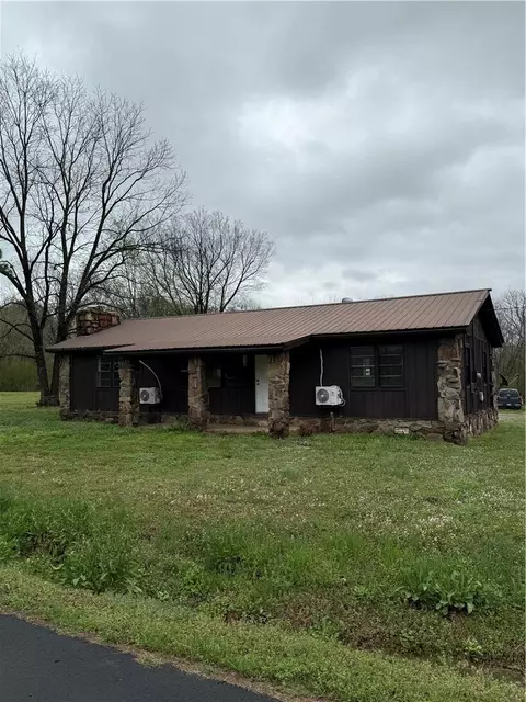 321 Grand Ave, Belleville, AR 72824