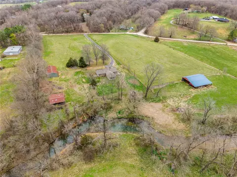 Hamstring Road, Fayetteville, AR 72704