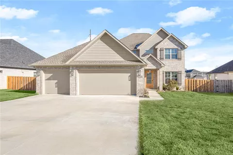 7680 Via Roma Ave, Springdale, AR 72762