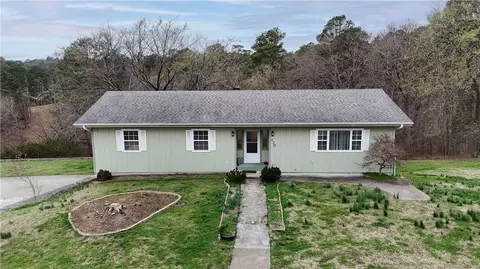 130 Shelton Dr, Eureka Springs, AR 72632