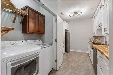 Other - 914 S Dixson St, Rogers, AR 72758 photo 7 of 11
