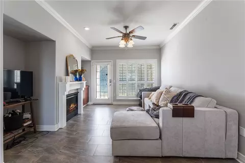 Living - 914 S Dixson St, Rogers, AR 72758 photo 2 of 3