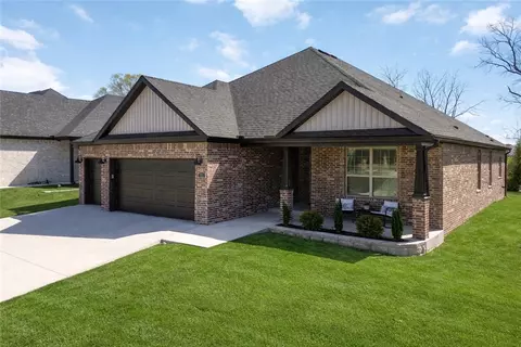 721 Harbison St, Bentonville, AR 72713