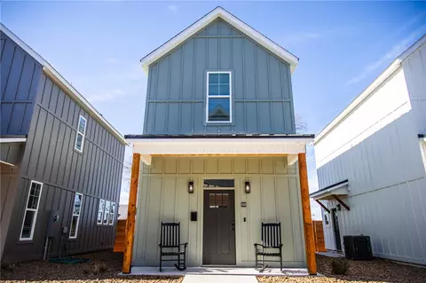 658 W Price Ave, Springdale, AR 72764