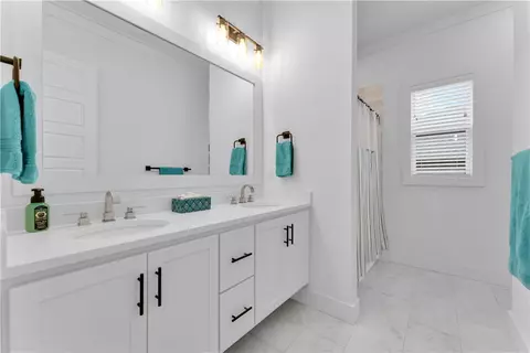 Bath - 8005 W Bancroft, Rogers, AR 72758 photo 3 of 4