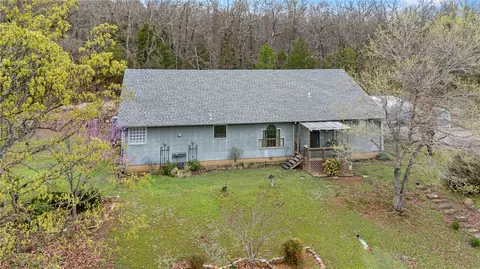 Exterior - 2000 Lakeshore Ln, Mansfield, AR 72944 photo 7 of 9