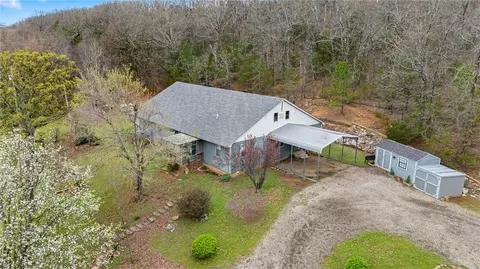 Exterior - 2000 Lakeshore Ln, Mansfield, AR 72944 photo 8 of 9