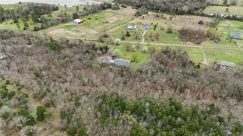 View/Area - 2000 Lakeshore Ln, Mansfield, AR 72944 photo 3 of 6