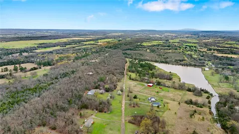View/Area - 2000 Lakeshore Ln, Mansfield, AR 72944 photo 5 of 6