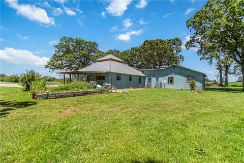 18040 E Holt Rd, Lincoln, AR 72744