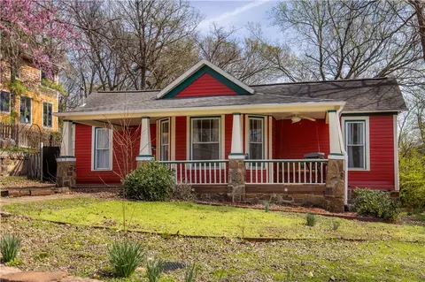 224 S Church Ave, Fayetteville, AR 72701