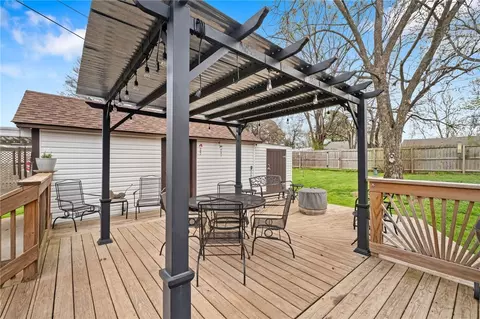 Exterior - 428 39th St, Fort Smith, AR 72903 photo 5 of 9
