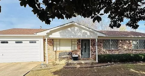 1020 Broyles St, Alma, AR 72921