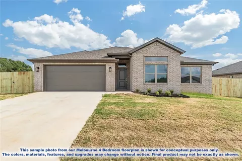 1045 Glenora Ave, Lowell, AR 72745