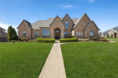 1431 Amore Ln, Centerton, AR 72719