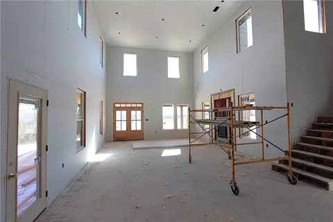 Living - 17110 Malico Mountain Rd, West Fork, AR 72774 photo 1 of 3