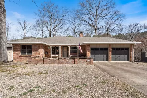31 N Cerney Ln, Bella Vista, AR 72714