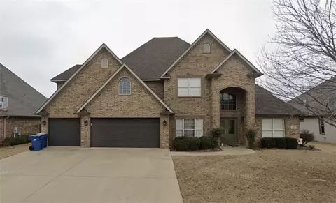 402 SE Fullerton St, Bentonville, AR 72712