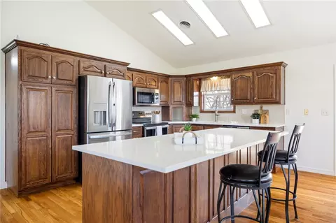 17008 Scott Cemetery Rd, Garfield, AR 72732