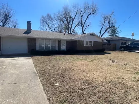 803 SW 2nd St, Bentonville, AR 72712