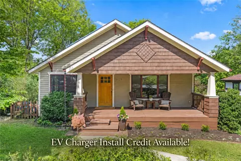 803 N Highland Ave, Fayetteville, AR 72701
