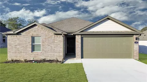 516 Nevada St, Farmington, AR 72730