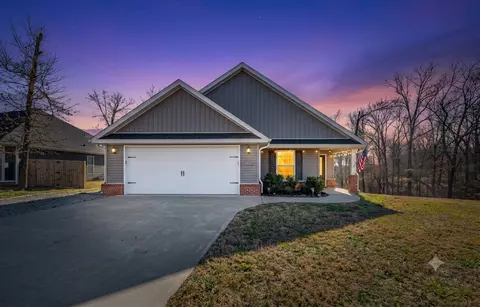 281 Kinross Dr, Bella Vista, AR 72715