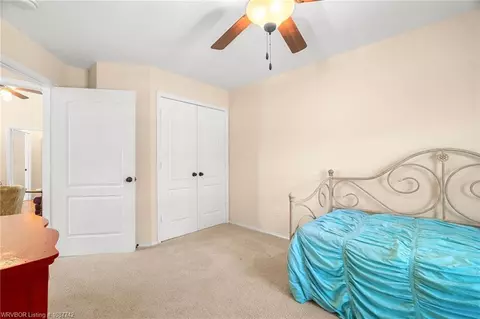 Bedroom - 437 Riley Dr, Alma, AR 72921 photo 4 of 6