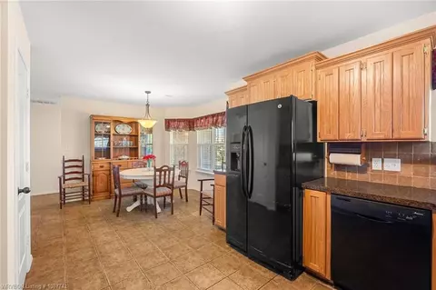 Kitchen - 437 Riley Dr, Alma, AR 72921 photo 3 of 3