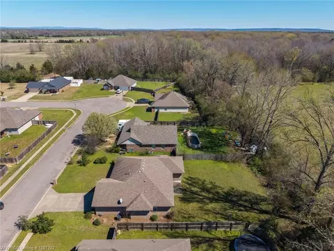 View/Area - 437 Riley Dr, Alma, AR 72921 photo 2 of 2