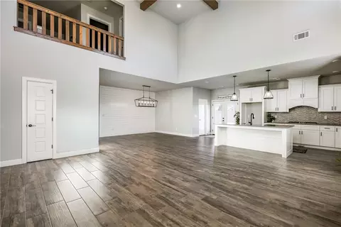 Living - 931 Red Maple St, Centerton, AR 72719 photo 4 of 4