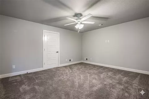 Bedroom - 931 Red Maple St, Centerton, AR 72719 photo 7 of 13