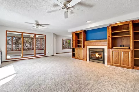 6 Banbury Ln, Bella Vista, AR 72714