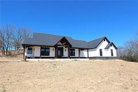17102 Malico Mountain Rd, West Fork, AR 72774