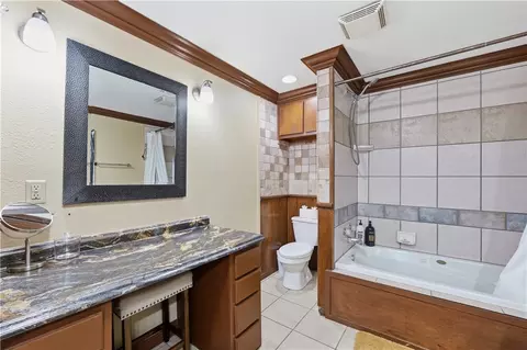 Bath - 16602 N Willow Dr, Rogers, AR 72756 photo 6 of 6