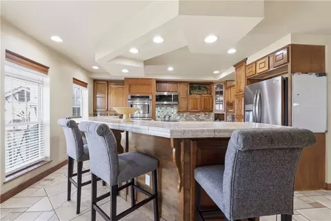 Kitchen - 16602 N Willow Dr, Rogers, AR 72756 photo 4 of 5
