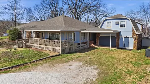 Exterior - 16602 N Willow Dr, Rogers, AR 72756 photo 10 of 12